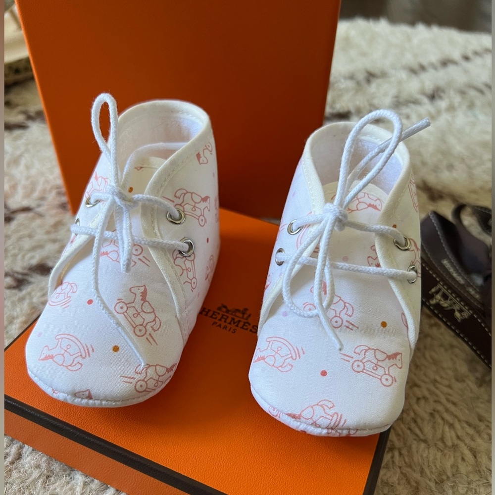 Hermes booties
